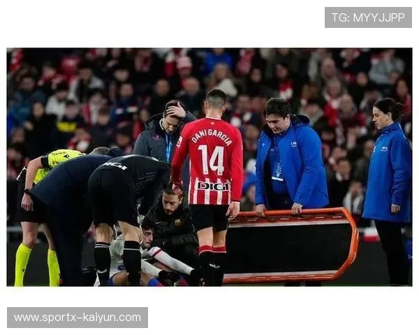 佩德里拉菲尼亚伤缺巴萨中场，弗里克轮换策略受考验